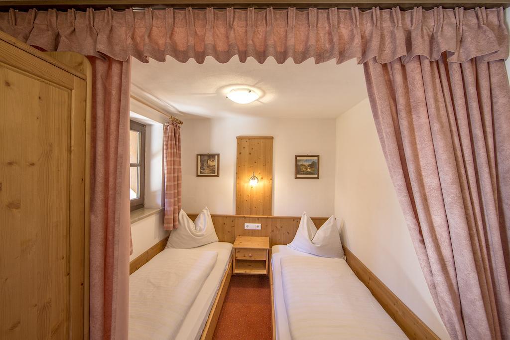 Leithaeusl Villa San Lorenzo di Sebato Room photo